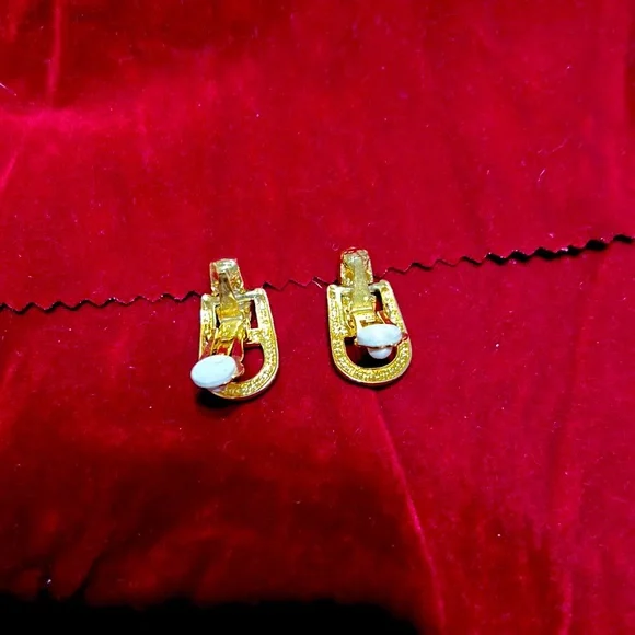 Paolo Gucci Sophisticated, Timeless Necklace & Earrings. Cultured Gucci Design - Picture 2 of 6